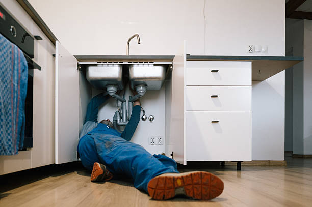 Professional Plumbing technician working in Moorefield, KY
